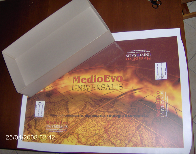 MedioEvo_Universalis_assemblaggio_scatola_2008_06.jpg
